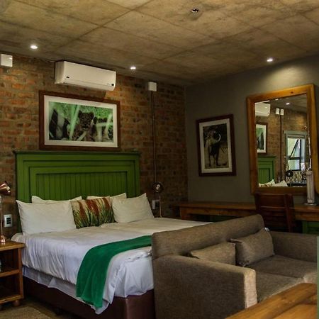 Chameleon Bush Lodge Hammanskraal Exterior photo