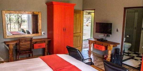Chameleon Bush Lodge Hammanskraal Exterior photo