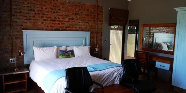 Chameleon Bush Lodge Hammanskraal Exterior photo